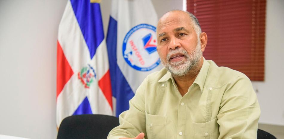 Eduardo Hidalgo, presidente de la Asociación Dominicana de Profesores.