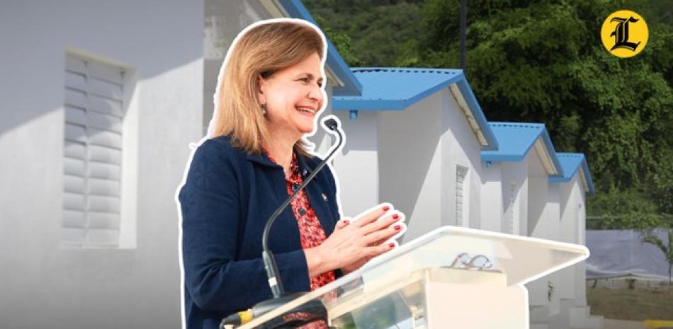 La vicepresidenta de la República, Raquel Peña, inauguró este domingo el Centro Habitacional Comunitario Najayo Arriba, en la localidad del mismo nombre de la provincia San Cristóbal, entregando 50 viviendas "ecoamigables" a familias que habían perdido sus hogares tras el paso del huracán George en 1998.<br /><br />https://listindiario.com/la-republica/gobierno/20241201/damnificados-george-vicepresidenta-entrega-50-viviendas-26-anos-perder-hogares_835997.html