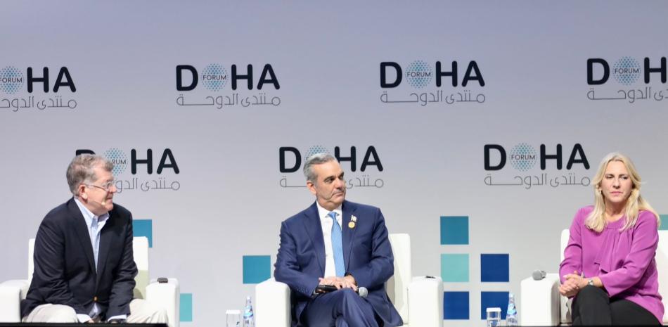 El presidente Luis Abinader durante su participación en el “Foro de Doha” en Qatar.