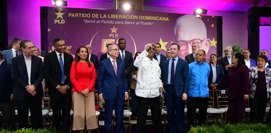 Danilo Medina junto a Euclides Gutiérrez Félix