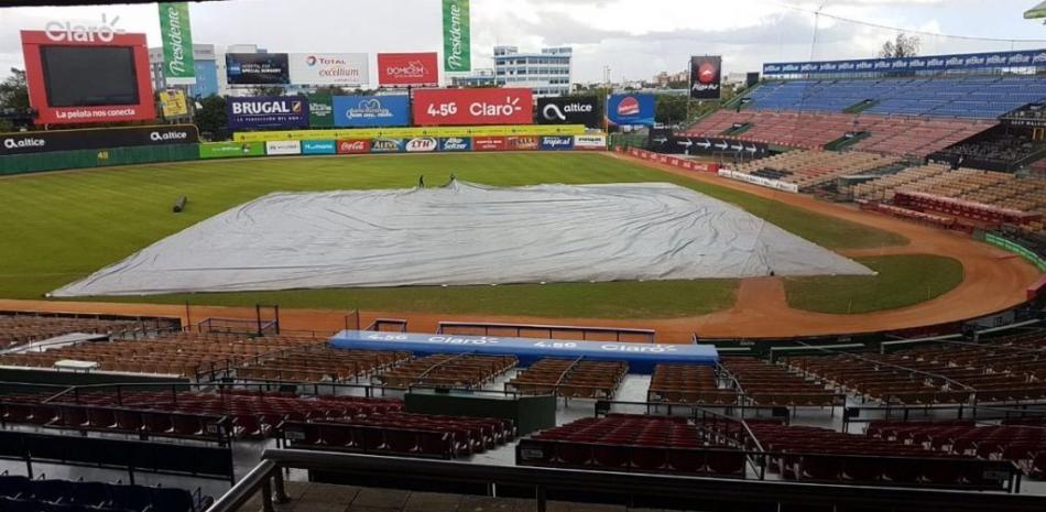 Uno de los tantios momentos durante este mes de diciembre en que las lluvias han mermado la celebración de partidos en la Serie Regular de Lidom.