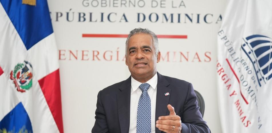 Joel Santos ministro de Energía y Minas.