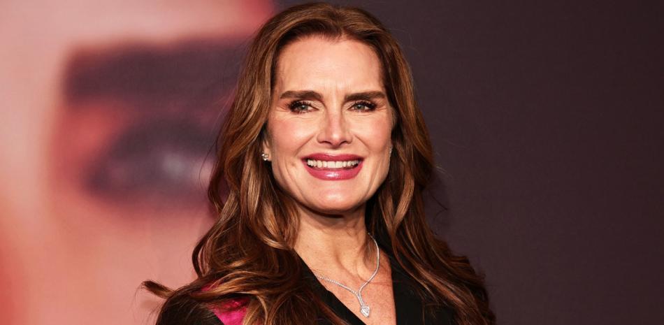 女優のブルック・シールズ、医師が彼女の同意なしに膣の若返りを行ったと明かす