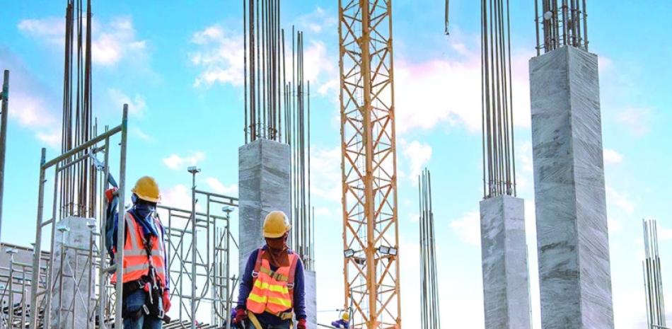 El sector de la construciòn creciò màs que en 2023, pero sigue bajo.