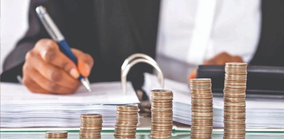 
        Superintendencia de Bancos disponen devolución de RD$33.2 millones a reclamantes
    