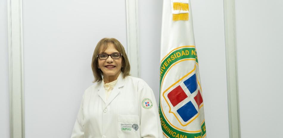 La psiquiatra e investigadora dominicana Daisy Acosta ofreció los detalles