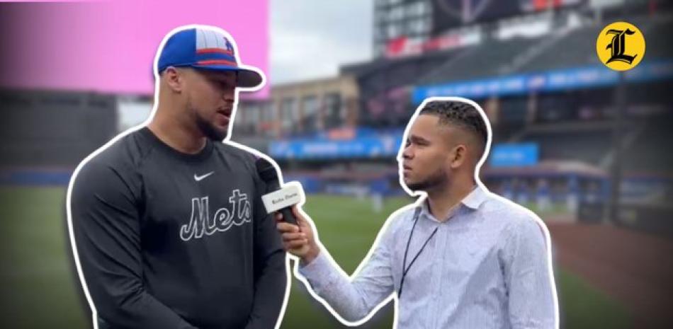 El lanzador dominicano Frankie Montás, quien fue firmado por los Mets de Nueva York en la temporada muerta, no dudó en mostrar su alegría por ser compañero de Juan Soto.<br /><br />Una de las cosas buenas, según él, de compartir equipo con Soto es que ya no tendrá que lidiar con él en la caja de bateo.
