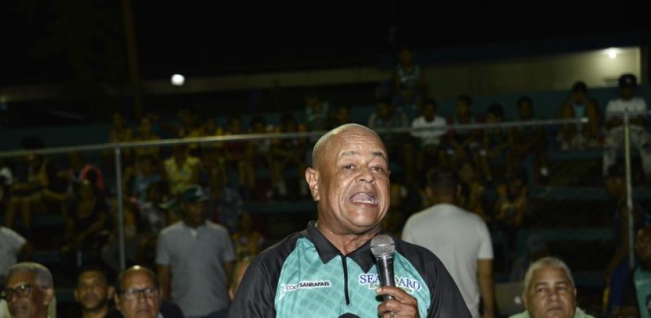El periodista Freddy Rodríguez, directivo del club deportivo San Vicente.