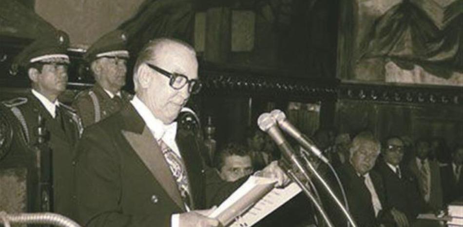 El ascenso de Antonio Guzmán a la presidencia en agosto de 1978 fue un milagro al filo del abismo. Por poco no llega a jurar el cargo. Peor aún: estuvo a horas de ser víctima de un complot militar.