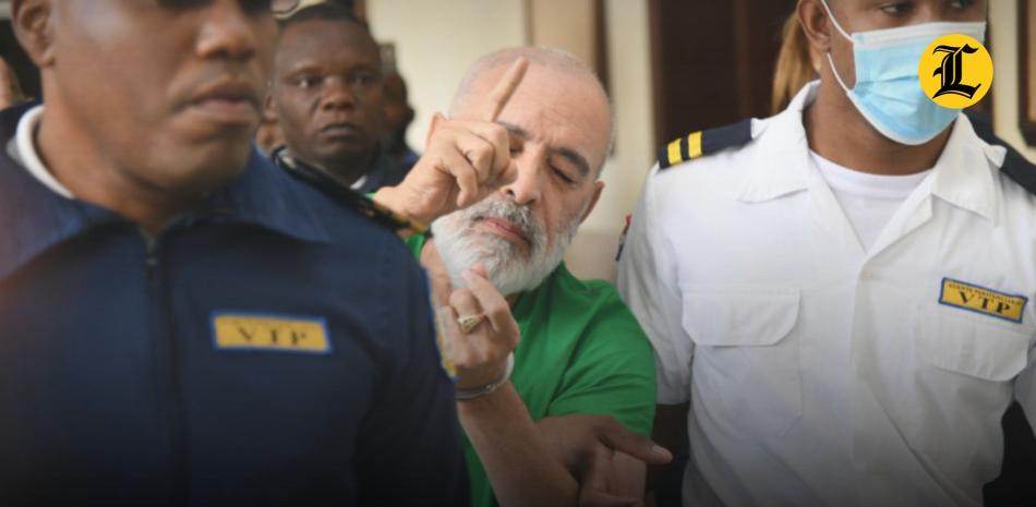 El abogado que representa a Martínez, Carlos Mesa, explicó los motivos del aplazamiento.