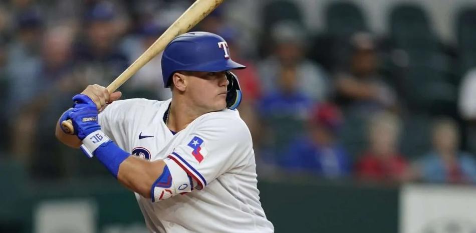 Josh Jung conectó el batazo clave para los Vigilantes en su éxito ante los Yankees.