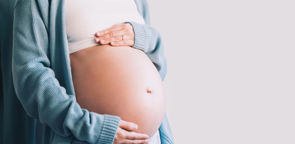 Es fundamental esperar al menos ocho meses después de finalizar la lactancia para que el cuerpo estabilice hormonas y peso.