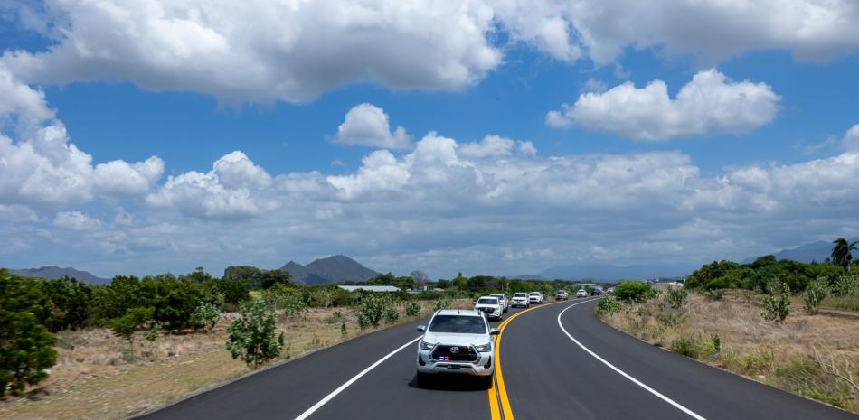 La circunvalación de Baní es de una sola vía hacia el Sur desde este Miércoles Santo