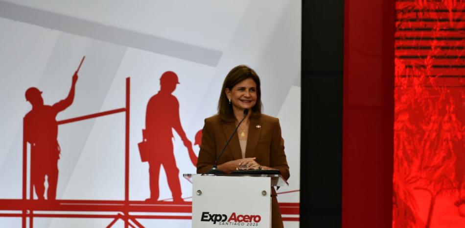 La vicepresidenta de la República, Raquel Peña.