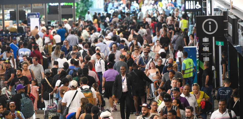 Una avería eléctrica paralizó el domingo último, durante casi nueve horas, parte de las operaciones del AILA.