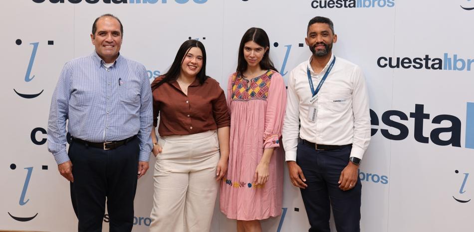 Pablo Estrella, Karine Bernal Lobo, Valeria Sánchez y Rafael Rodríguez