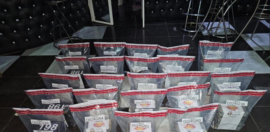 Authorities Seize 643 Cocaine Packages in Major Bust in La Altagracia