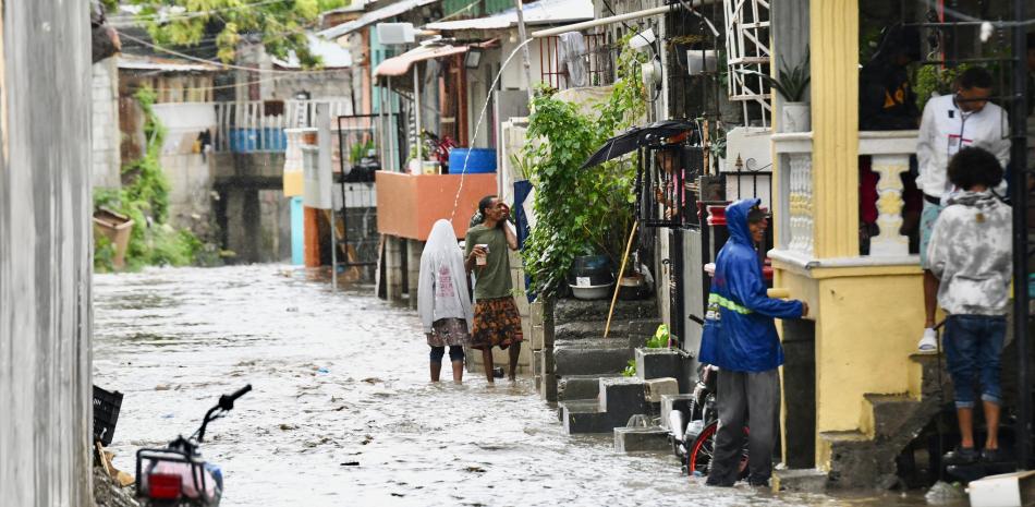 
        Cerca del 65% de los hogares asegura puertas, techos y ventanas ante fenómenos naturales
    