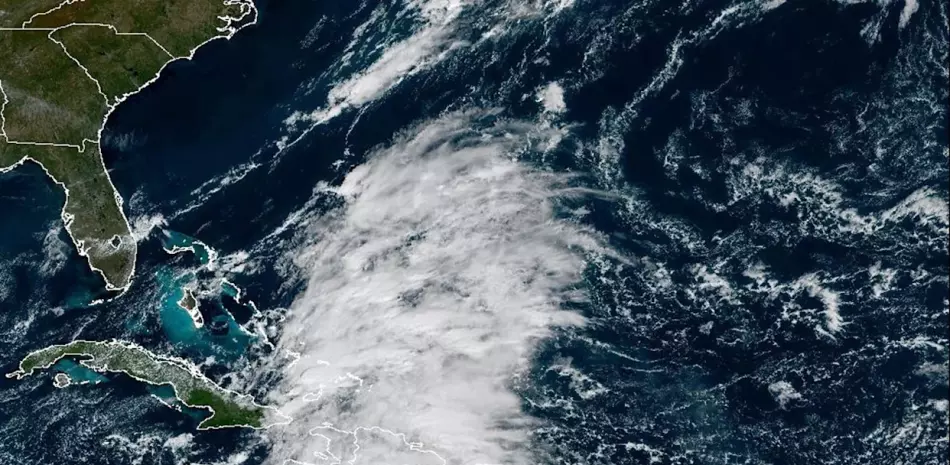 Melissa, que se convirtió este sábado en huracán de categoría 1 (de 5) en la escasa Saffir-Simpson