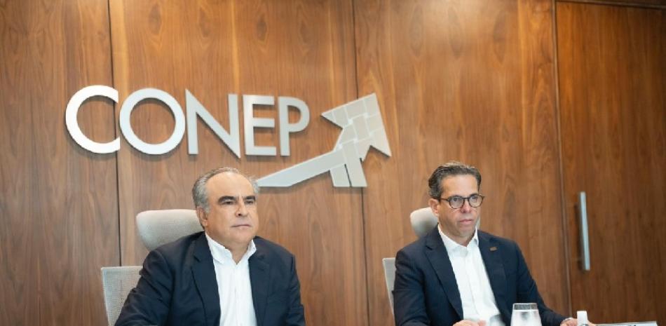 Celso Juan Marranzini, presidente del Conep, y César Dargam, vicepresidente ejecutivo del gremio empresarial.