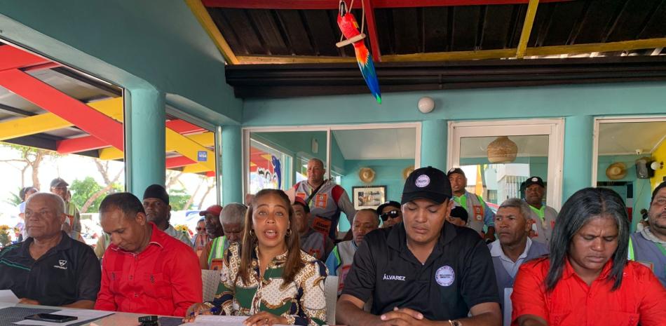 Motaxistas de Puerto Plata reclaman regularización del servicio