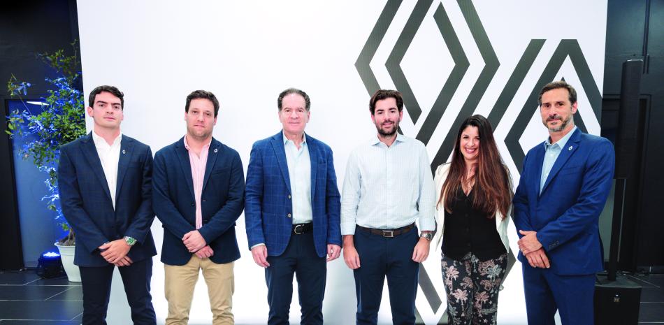 Hugo Troncoso, Juan Manuel Alliati, Manuel Corripio, José Luis Corripio, Débora Navarro y Sebastián Ramírez.