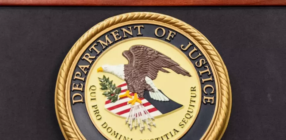 US would withdraw citizenship from a Dominican and other people who would have lied to naturalize