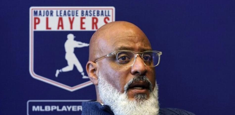 Tony Clark, director ejecutivo del Sindicato de Peloteros, entidad que se prepara para la firma de un nuevo pacto laboral con MLB.