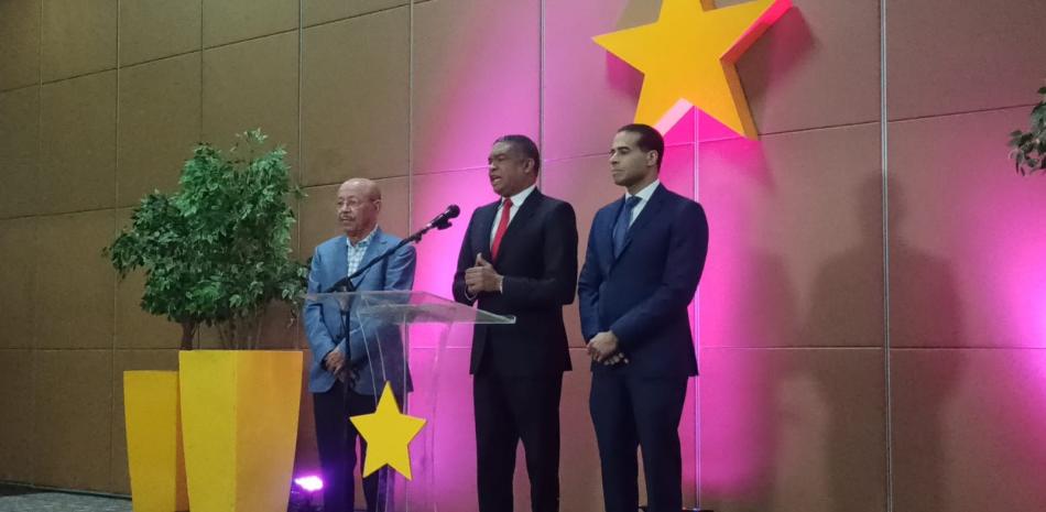 Presidente del Senado y PLD dan miradas diferentes al caso Senasa