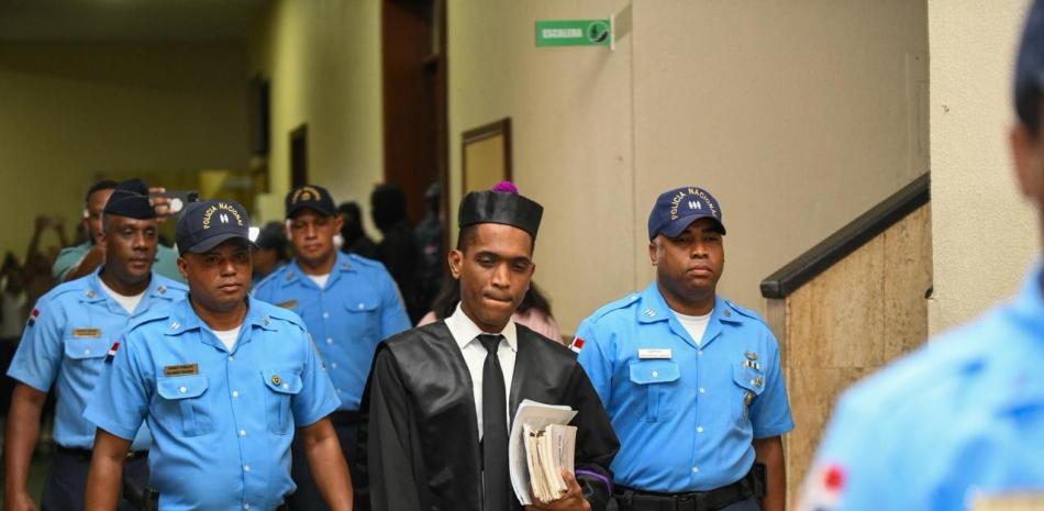 Juez otorga ocho meses al Ministerio Público para concluir investigación en el caso Senasa