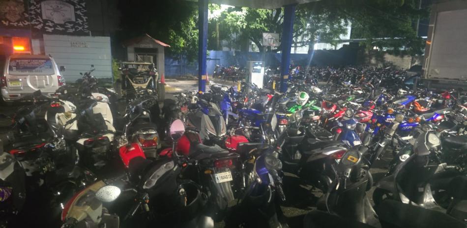 Motocicletas retenidas en Puerto Plata