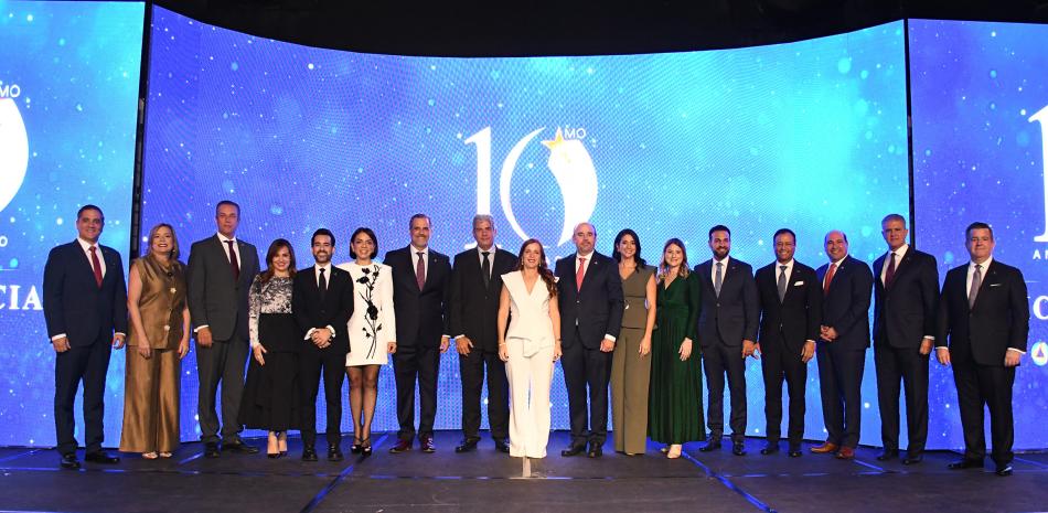 La directiva  de Adocose