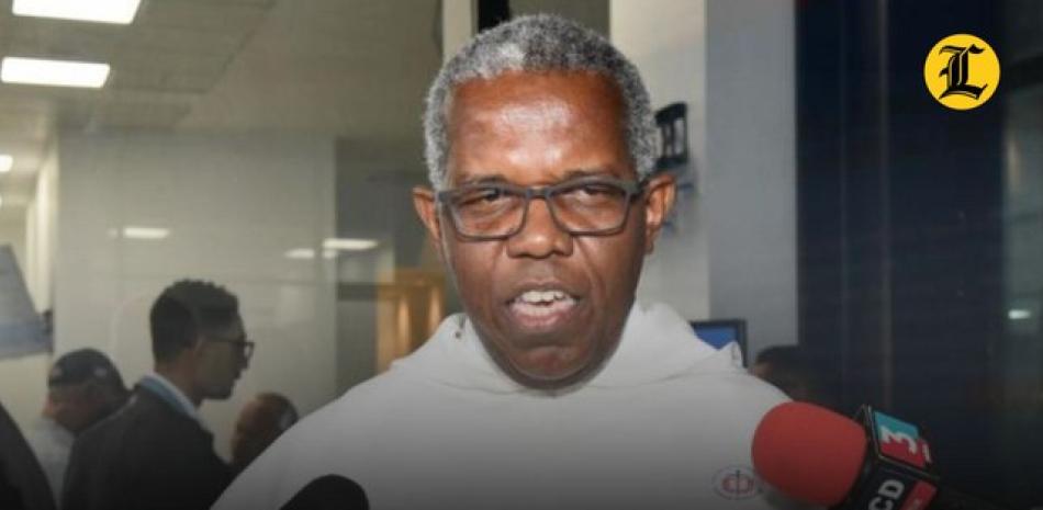 El coordinador de la Pastoral Penitenciaria Nacional, Fray Arístides Jiménez Richardson se refirió este viernes al cierre temporal de la oficina de la Administración para el Control de Drogas (DEA) situada en Santo Domingo por un supuesto caso de corrupción.<br />