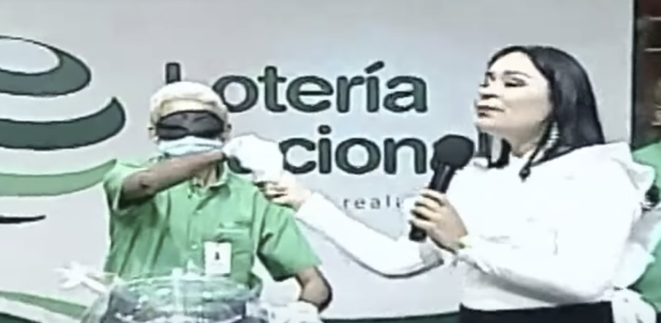 Mediante  la llamada "Operación 13" se investigó un sorteo amañado en la Lotería Nacional.