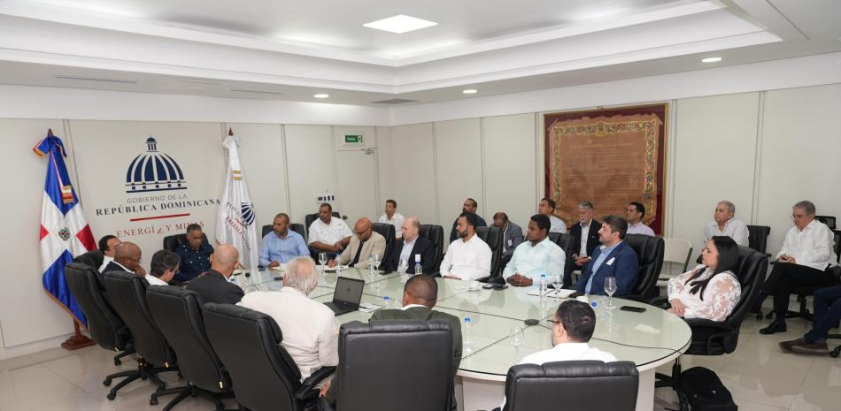 Representantes del sector eléctrico