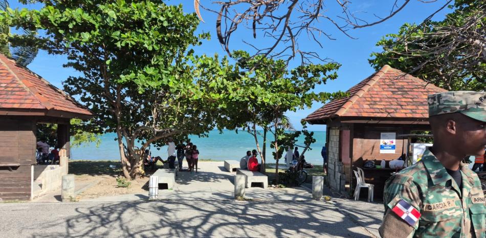 Hombre muere ahogado en playa "Casita Blanca", Barahona