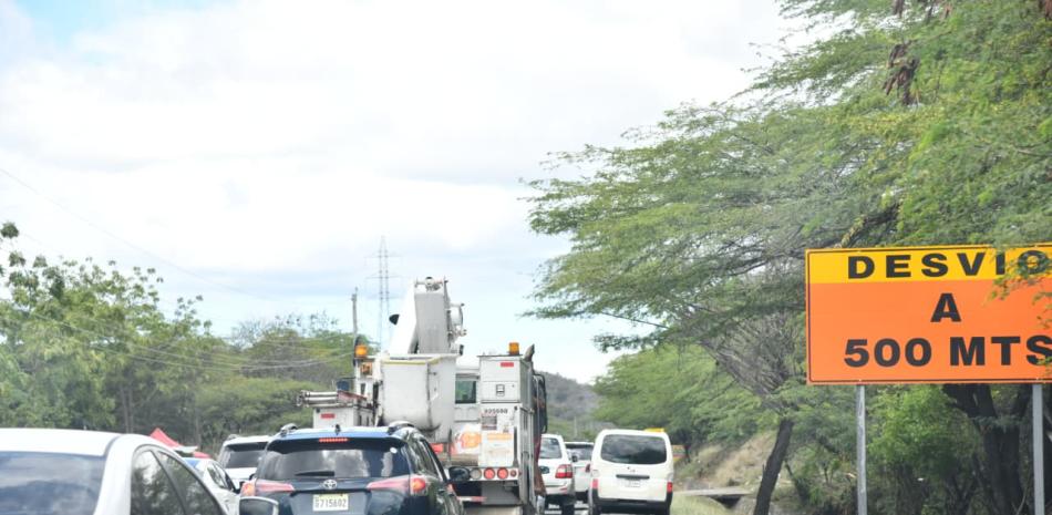 Más de 720 mil vehículos salieron de Santo Domingo durante este Miércoles y Jueves Santo, 200 mil más que en 2025