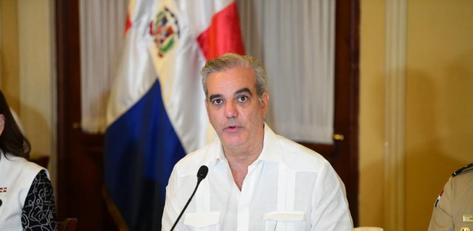El presidente habla al país tras la reunión del Comité de Operaciones de Emergencia (COE) el 10 de abril de 2026.