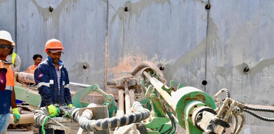 MOPC finaliza trabajos en estructura y drenaje de la Tiradentes con 27 de Febrer