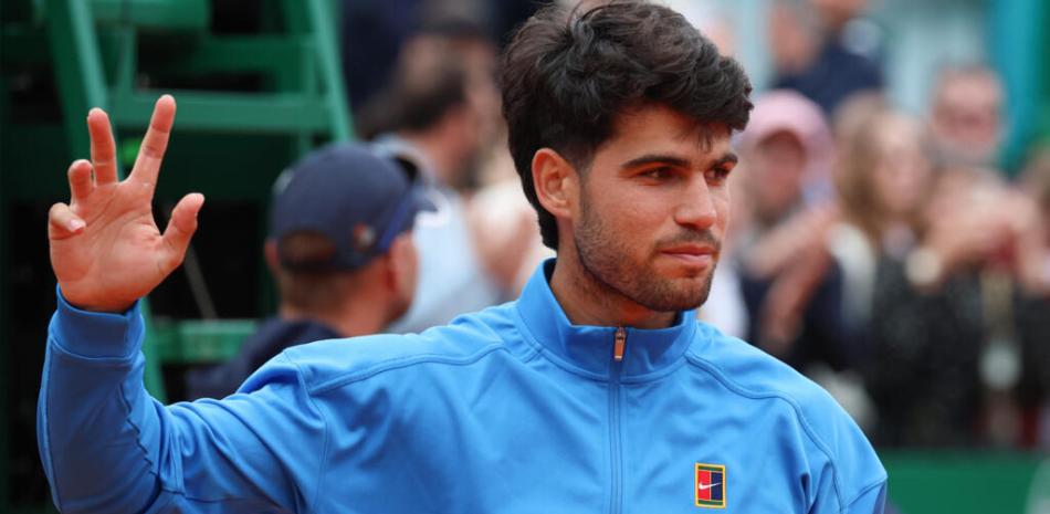 Carlos Alcaraz estará en baja en el Abierto de Francia.