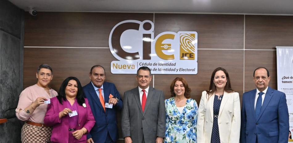 Director de Listín Diario elogia proceso cedulación de la JCE