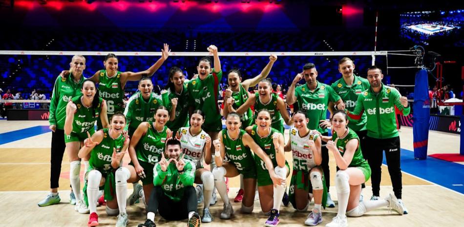 Integrantes del equipo de Bulgaria, 26 en el ranking mundial, que este viernes dispusieron 3-0 de las Reinas del Caribe.