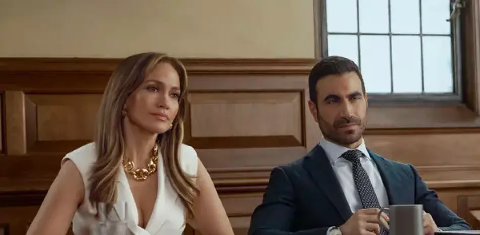 From the Dominican Republic comes' Turbulence in the Office ', Jennifer López's new film