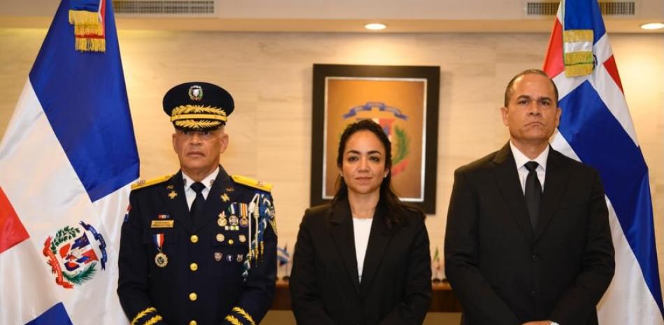 Sin uniforme y sin acto tradicional: el atípico cambio de mando en la Policía Nacional