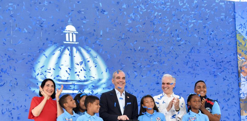 Cerca de 50% en asistencia marca el inicio del año escolar