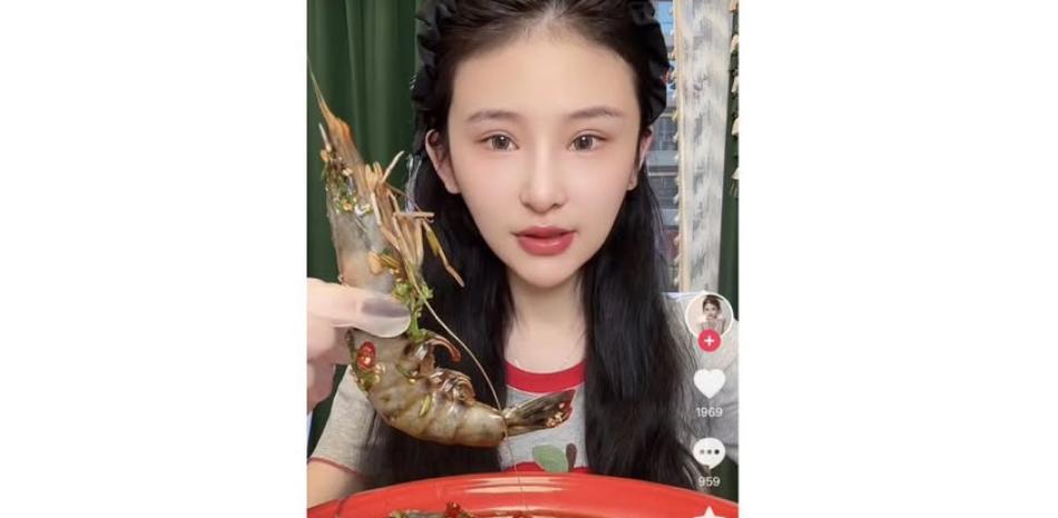 Influencer china Yingying muere de un paro cardíaco tras reto de comer grandes cantidades de comida