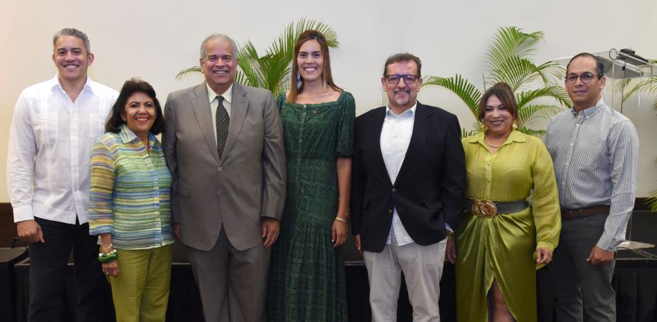 Dominicanos son reconocidos en los premios 'Latin American Wedding & MICE Awards 2026