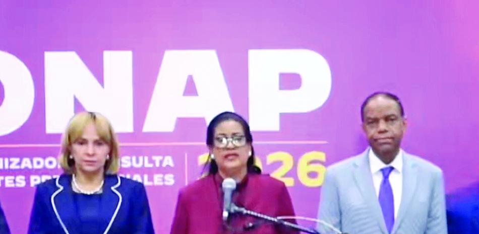 Reacciones dispares en el PLD tras la suspensión de su consulta presidencial