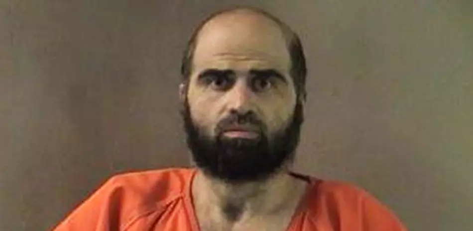 Esta fotografia sin fecha, proporcionada por el Departamento del Sheriff del Condado de Bell, muestra al ex psiquiatra del ejército, el Mayor Nidal Hasan.