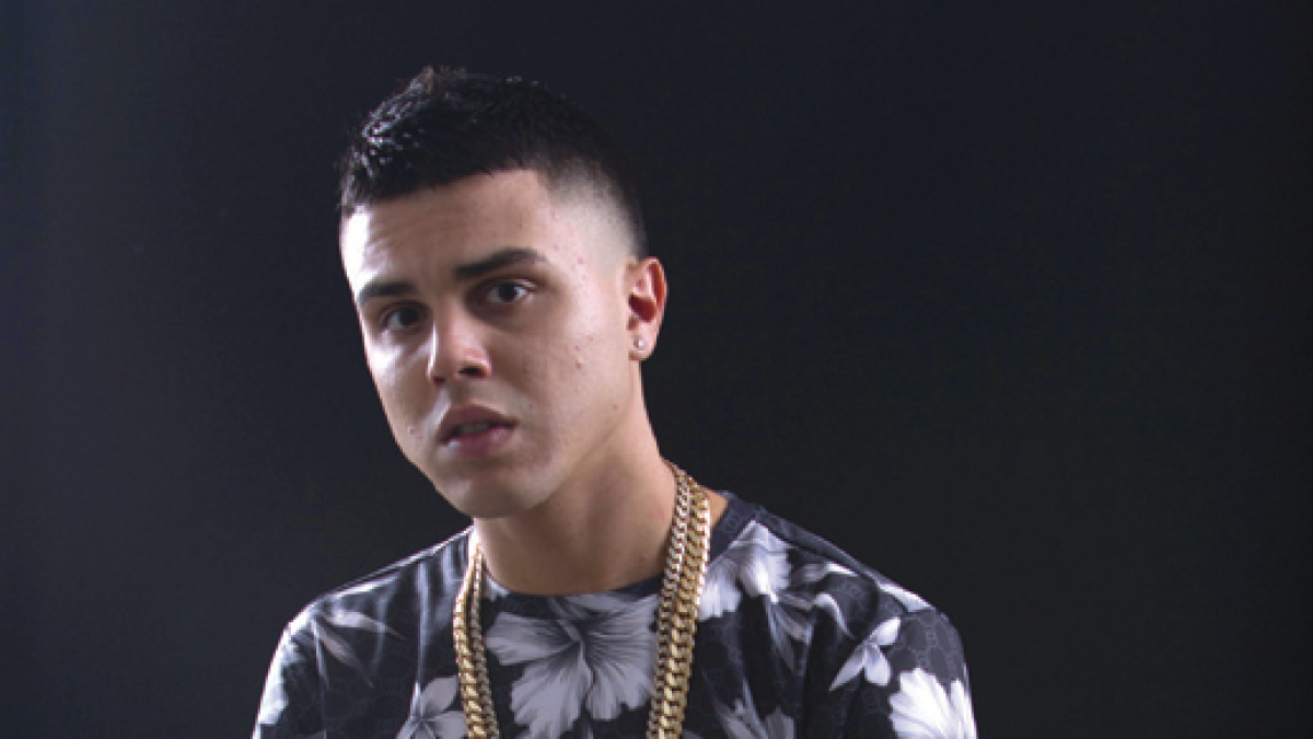 Darkiel protagoniza altercado durante show y golpea a un hombre en tarima